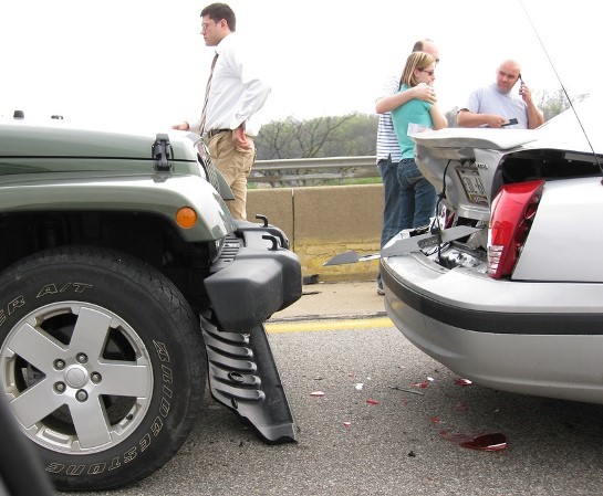 When To Get An Attorney For A Car Accident Los Nietos Santa Fe Springs CA
